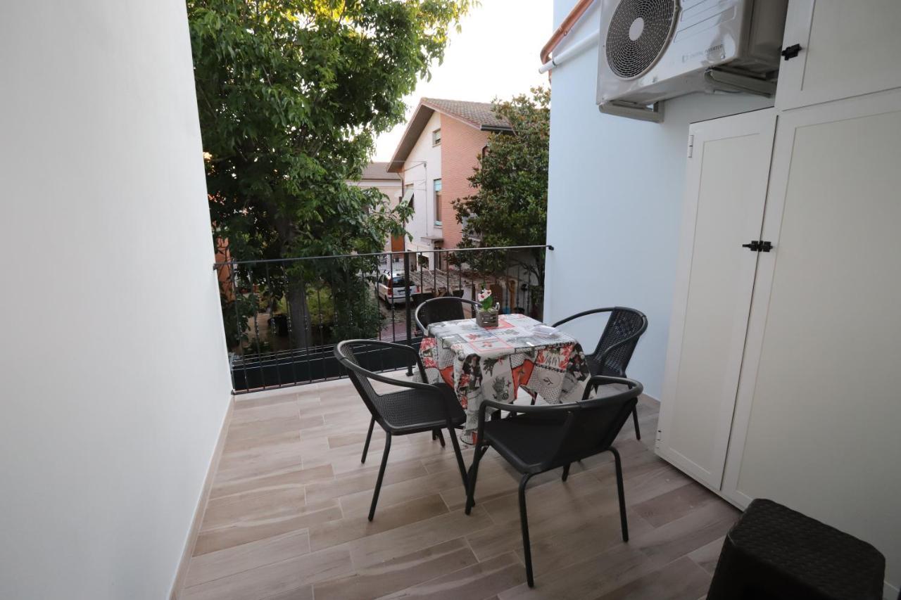 Orchidea Rooms & Suites Civitanova Marche Kültér fotó