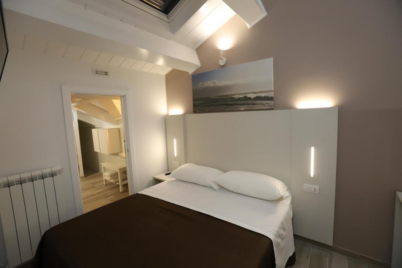 Orchidea Rooms & Suites Civitanova Marche Kültér fotó