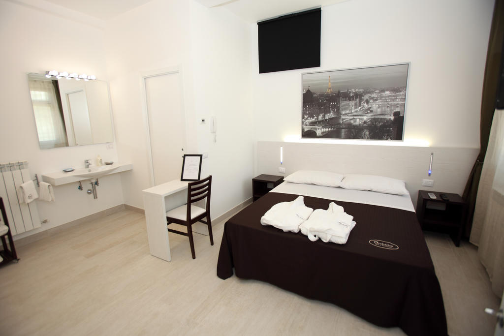 Orchidea Rooms & Suites Civitanova Marche Kültér fotó