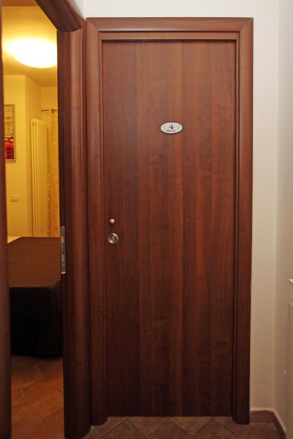 Orchidea Rooms & Suites Civitanova Marche Kültér fotó