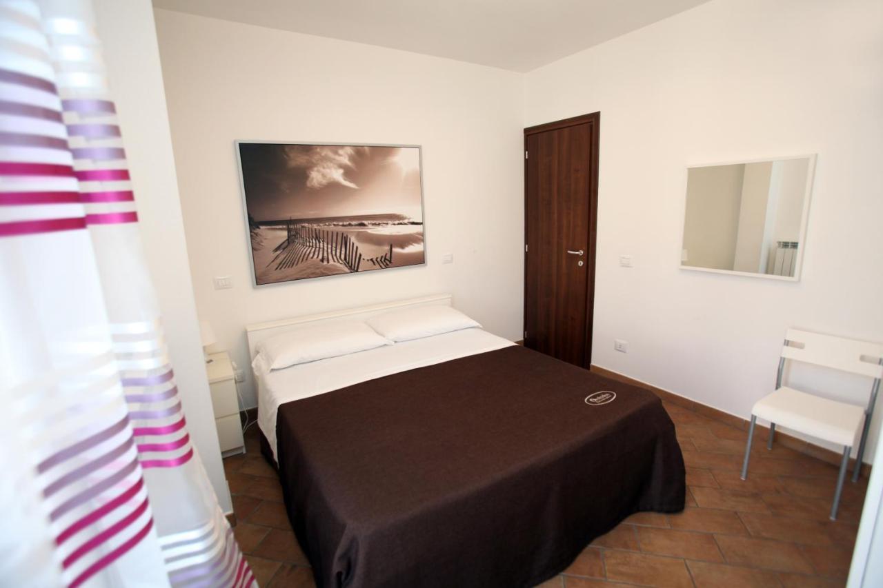 Orchidea Rooms & Suites Civitanova Marche Kültér fotó